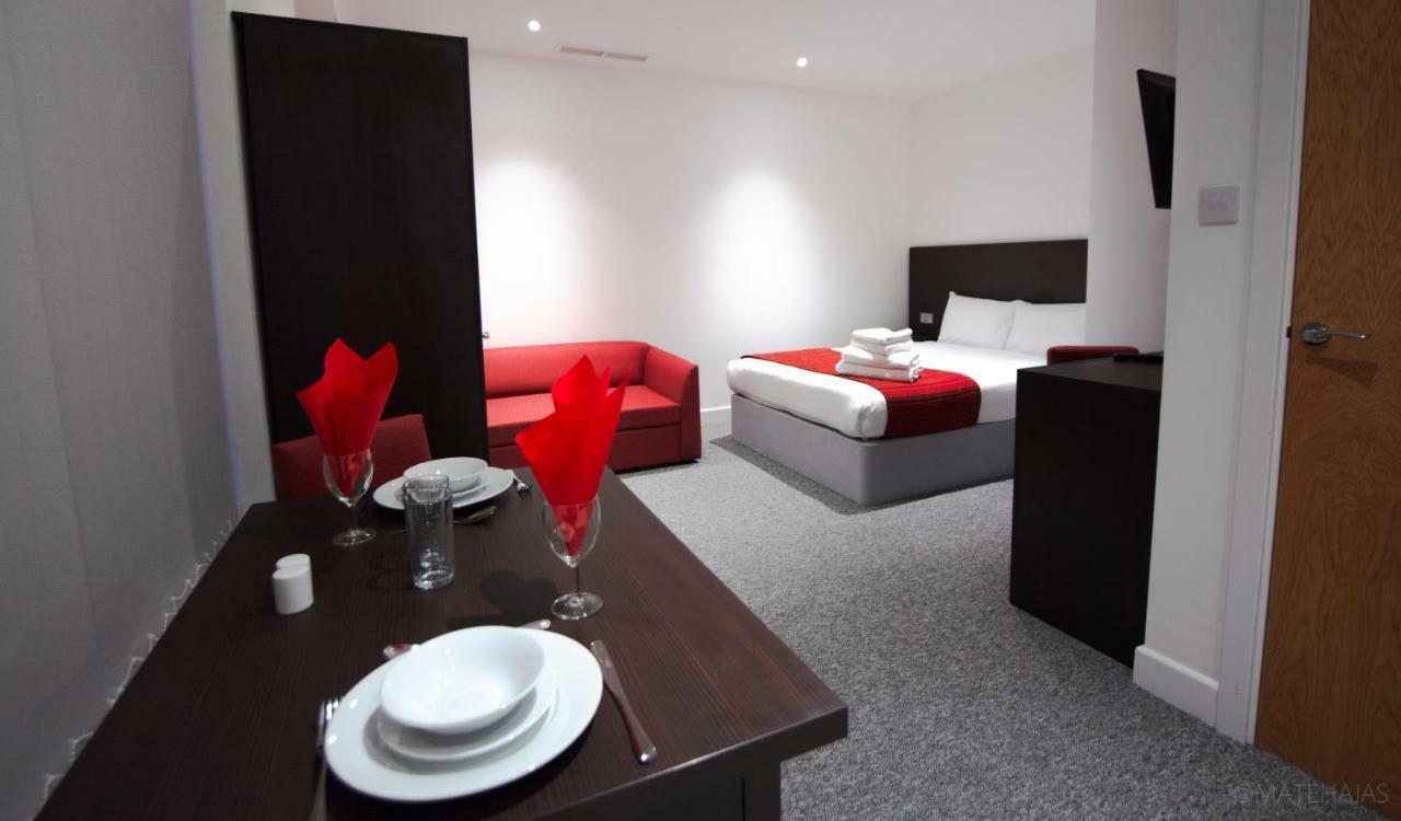 Somerville Apartments London Heathrow 히드로 외부 사진